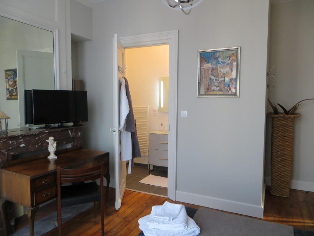 Chambres D'Hotes- Lille Aux Oiseaux ห้อง รูปภาพ